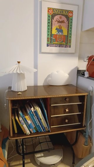 Mueble Auxiliar Vintage de Madera.