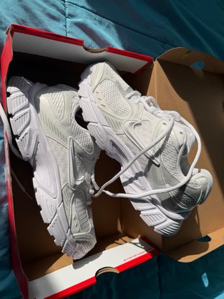 Zapatillas Nike V5 RNR Blanco/Plata