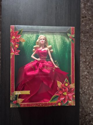 Barbie Holiday 2022 Signature