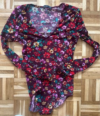 Body Bershka. Talla XS.