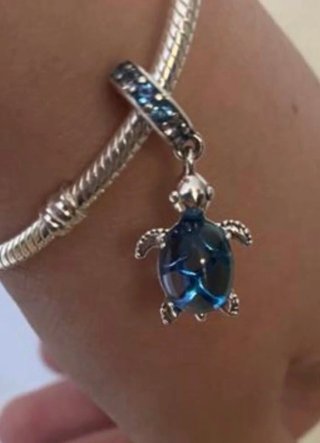 Charm colgante tortuga azul de Pandora
