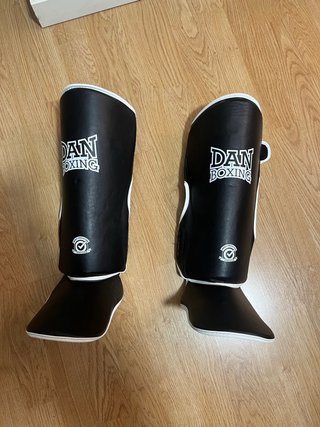 Espinilleras Dan Boxing para MMA y Kickboxing