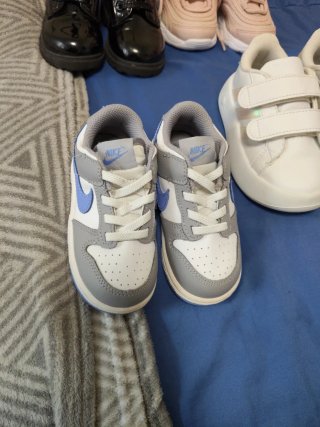 Zapatillas Nike para niña Adidas talla 23 y 24