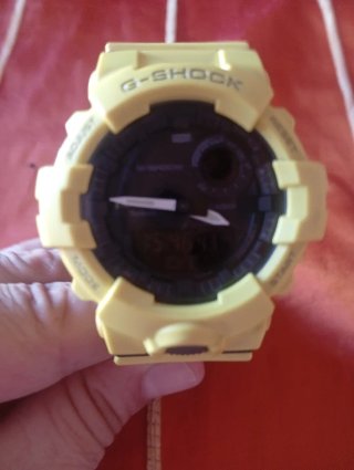 Reloj Casio G-Shock Amarillo