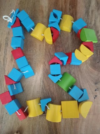 Juego de Bloques de Madera para Ensartar