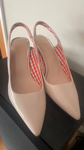 Zapatos de fiesta beige