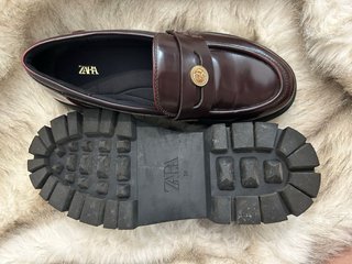 Mocasines Zara Burdeos Talla 36