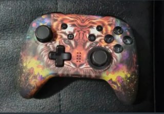 Mando Inalámbrico con Diseño de Tigre