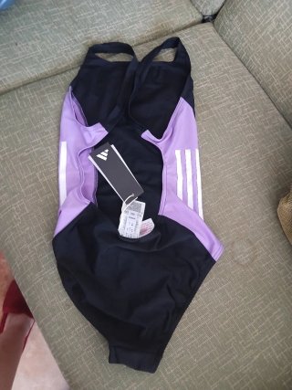 Bañador deportivo adidas negro y morado