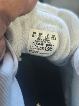 Deportivas Puma.