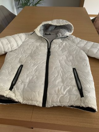 Anorak Blanco con Capucha