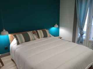Cama de Madera 150 x 190 cm