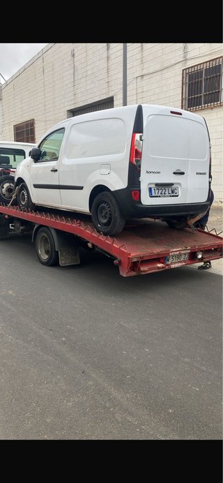 Renault Kangoo 2020 vendo piezazs