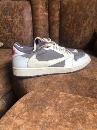 Nike Air Jordan 1 Low Travis Scott Reverse Mocha