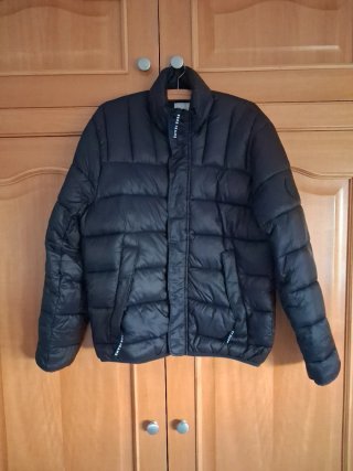 Cazadora acolchada Pepe Jeans negra