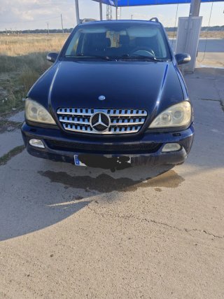 Mercedes-Benz Clase M 2001