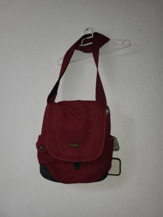 Bolso Mensajero Keen Rojo