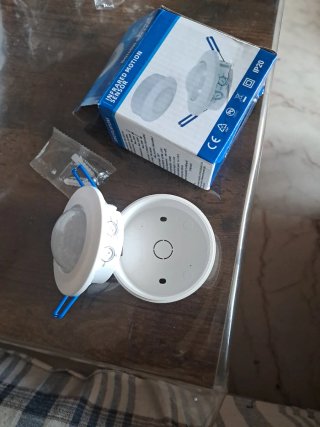Luz con Sensor de Movimiento Infrarrojo
