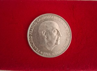 Moneda de Plata 100 Pesetas Franco Año 1966