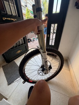 Horquilla RockShox Boxxer 200mm