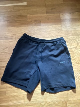 Pantalón corto Nike Tech Fleece negro Talla S