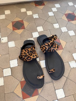 Sandalias Animal Print Parfois Talla 39