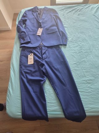 Traje Azul Zara