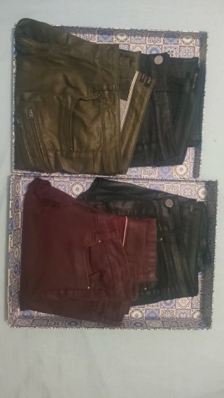 Lote 4 Pantalones Massimo Dutti