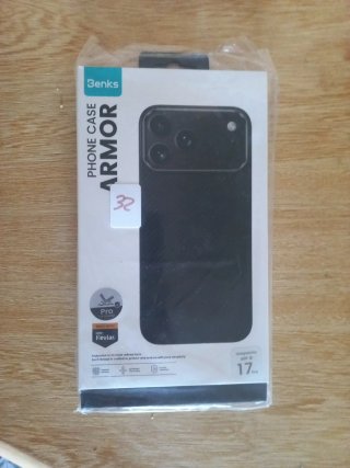 Funda Benks Armor para iPhone 17 Pro
