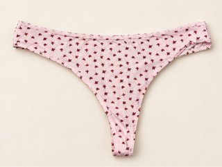 Tanga lencería