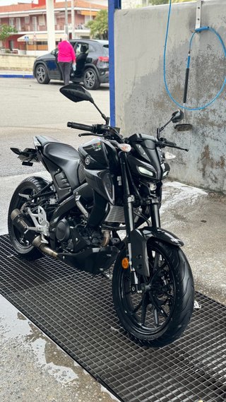 Yamaha MT 125 Negra