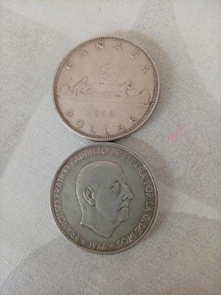 Lote de 2 Monedas de Plata
