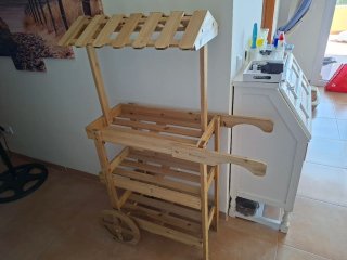 Carrito de Madera Decorativo