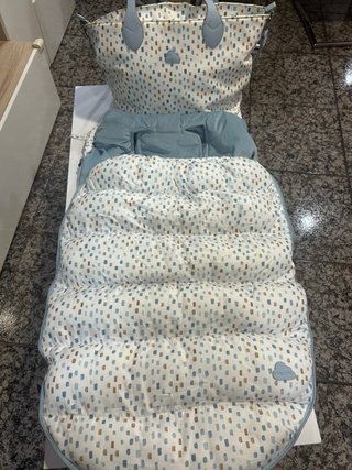 Saco para cochecito y bolso Mayoral