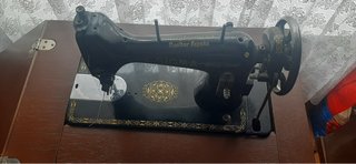 Máquina de coser Sigma antigua