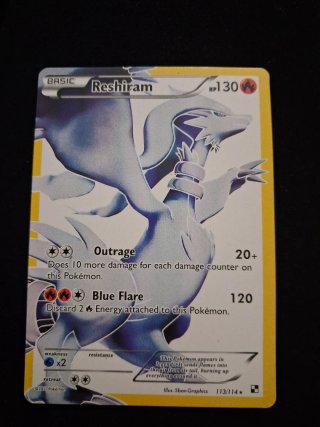 Carta Pokémon Reshiram 113/114
