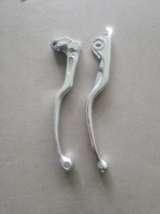 Palancas de freno y embrague KOVE 800