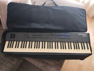 Piano Digital Kurzweil SP4-7