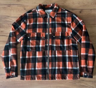 Chaqueta de cuadros de Zara talla M