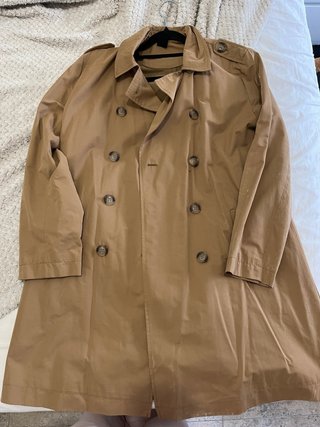 Gabardina clásica beige