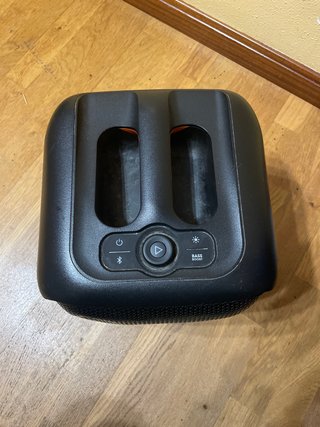 Altavoz JBL PartyBox