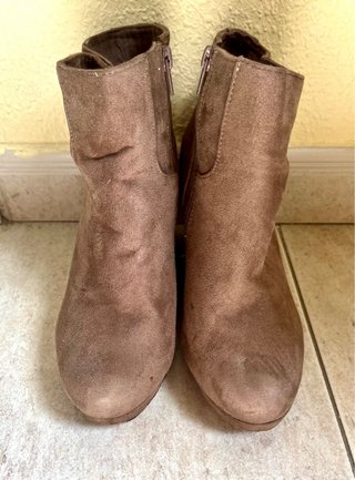 Botines Corina Marrones