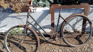 Bicicleta antigua de paseo