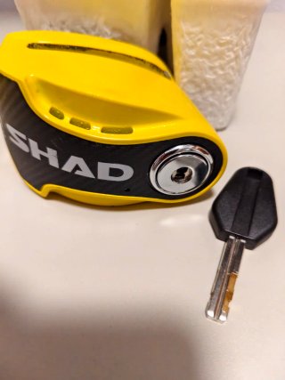 Candado de moto disco con alarma SHAD SC61A