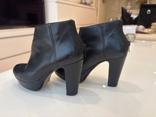 Botines Negros de Piel Talla 36