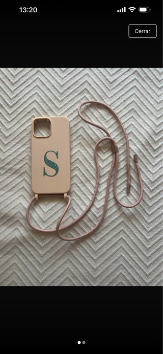 Funda de móvil con colgante