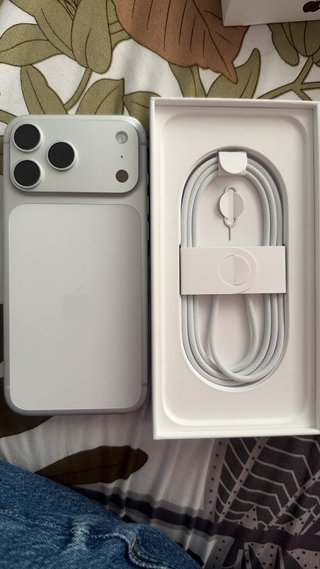iPhone 17 Pro Max Blanco