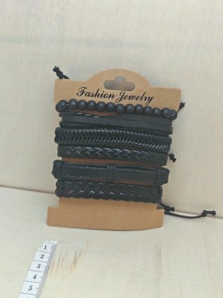Set de 6 Pulseras de Cuero Sintético Negras