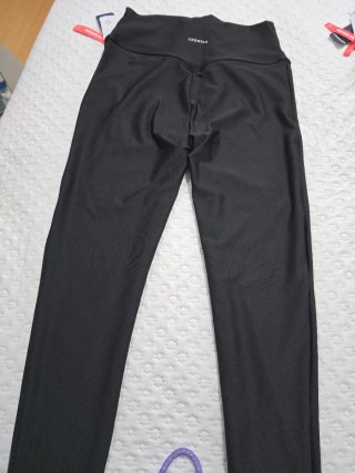 2 Conjuntos Deportivos Leonisa Negros Talla XS