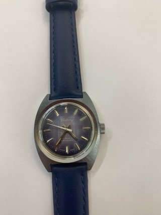 Reloj Mecánico Victory Azul de cuerda , funciona